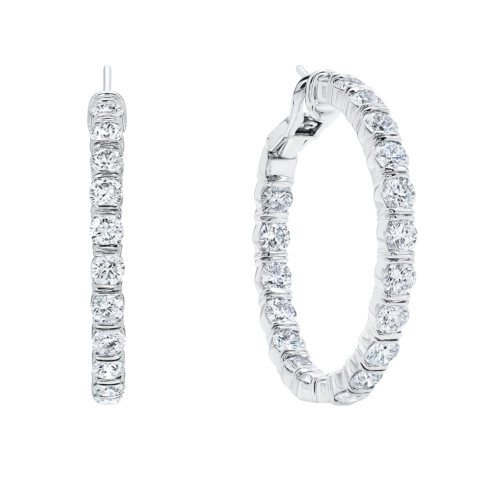 HIGH JEWELRY DIAMOND EARRINGS MADE BY HARRY WINSTON AND SHOT BY DAVID FILIBERTI