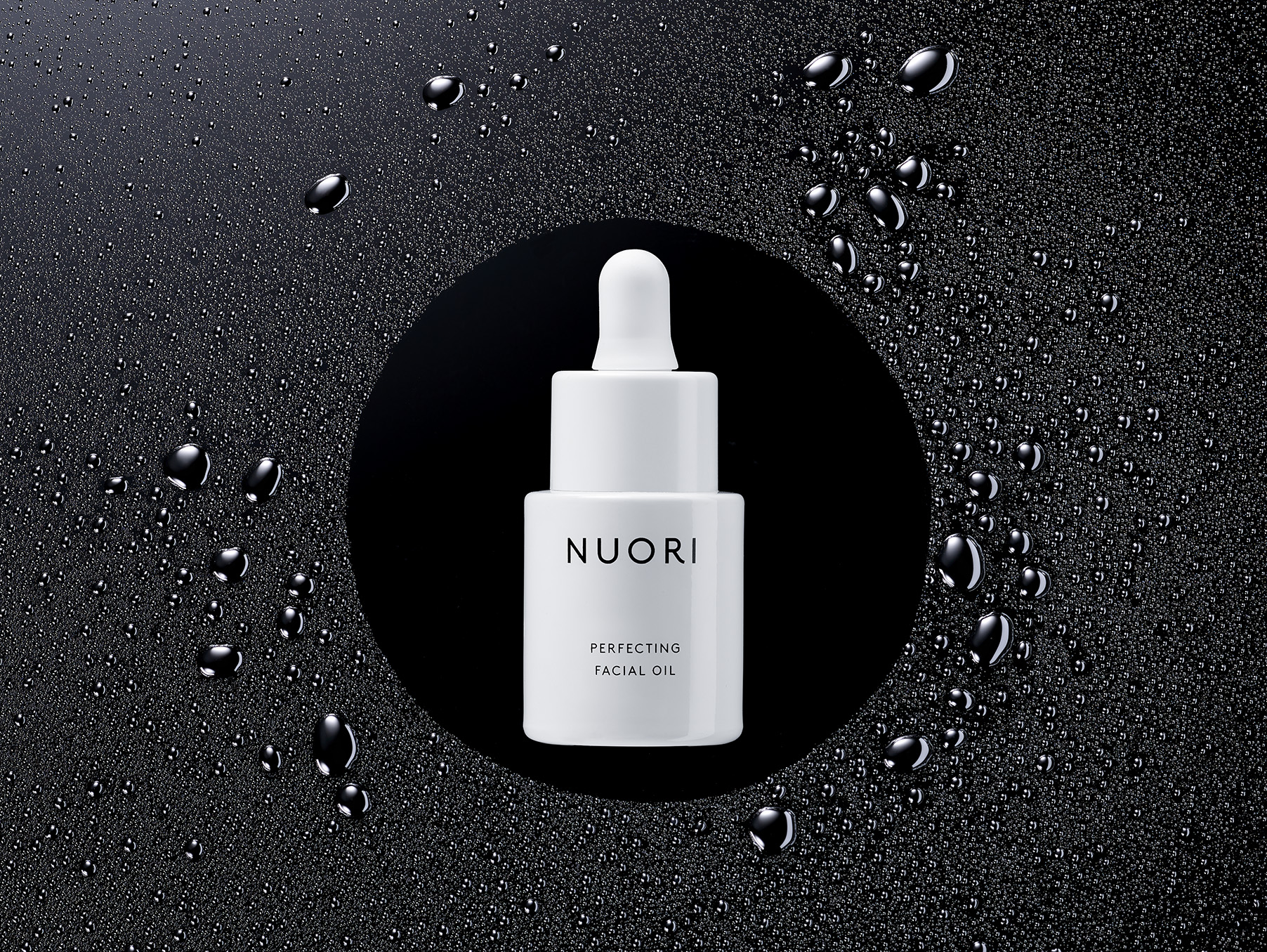 NUORI_OIL_BOTTLE_0483