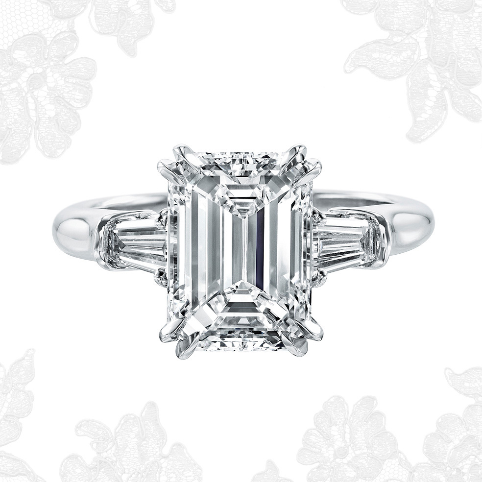 HIGH JEWELRY DIAMOND RING MADE BY HARRY WINSTON AND SHOT BY DAVID FILIBERTI